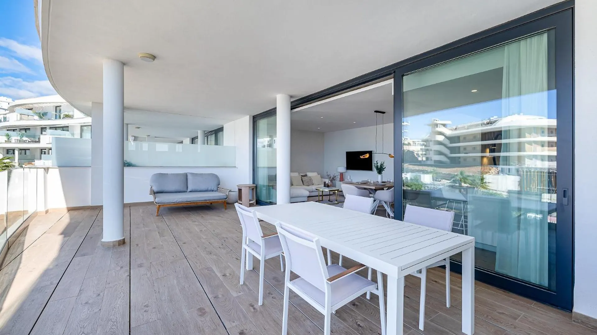 Luxury Apartment El Higueron West Fuengirola